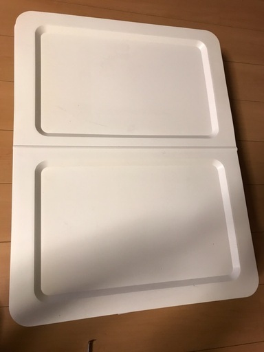 IKEAの収納ケース　小2個　大2個
