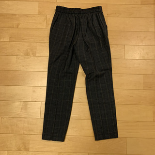 【お引き渡し調整中】【2月末まで出品】ストレッチテーパードパンツMの画像