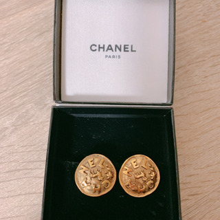 CHANEL イヤリング