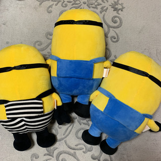 あげます　ミニオン　ぬいぐるみ　3体　50センチサイズの画像