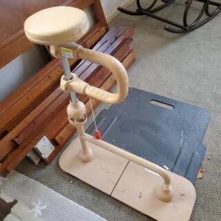 介護用品　立ち上がり補助器の画像