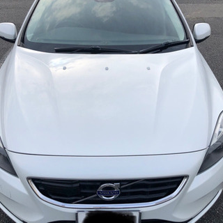 ★美車V40 SE★人気のパール！★車検ロングR4年9月まで！★ワンオーナー車★購入～令和２年まで毎年ディーラーメンテ！★セーフティＰＫＧ!★前席シートヒーター付きの画像