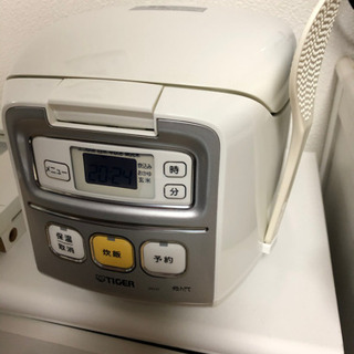 【中古】タイガー炊飯ジャー　3合炊きの画像