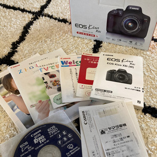 Canon Eos Kiss X8i⭐︎EF-S 18-55 IS STM Kitの画像