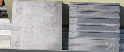 いぶし銀　タイル瓦