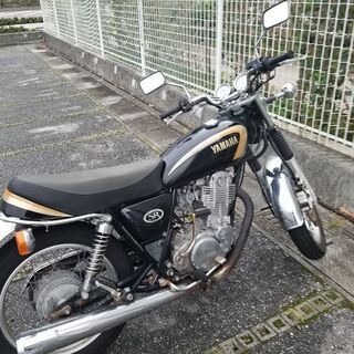YAMAHA　SR400の画像