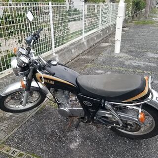 YAMAHA　SR400の画像