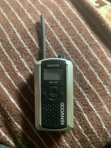 無線機！専用イヤホン付