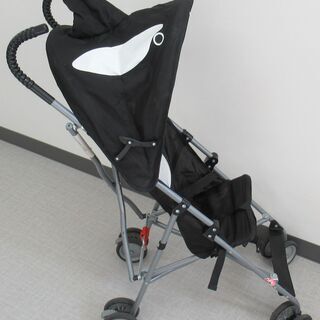 ベビーカー　シャチ型の画像