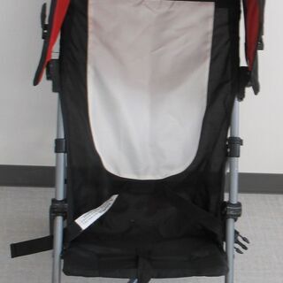 ベビーカー　シャチ型の画像