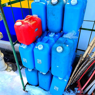 【早い者勝ち！1つ328円】ポリタンク 18L 灯油 ※取り置き不可