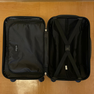 スーツケース黒【機内持ち込み可能】の画像