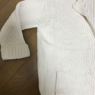 【未使用】カナダで購入！セーターの画像