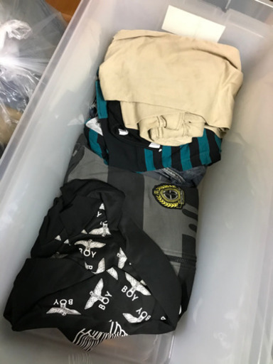 服まとめ売り