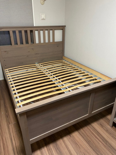 IKEA HEMNESクイーンサイズベッド