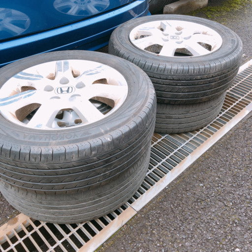 タイヤ4本 BluEarth RV-02 205/60R16 92H