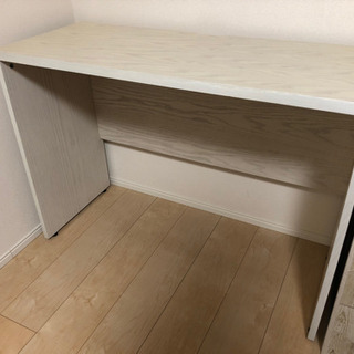 【お取引成立しました】【ニトリ】パソコンデスク／ワークデスク【譲...