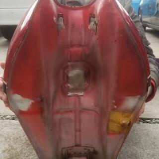 CBX400Fタンクの画像