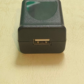 AC アダプターUSB
