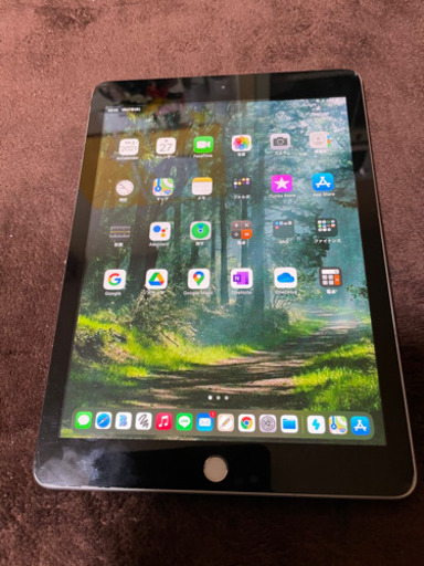 ジャンク❗️　iPad第5世代/シルバー/32GB/SIMフリー