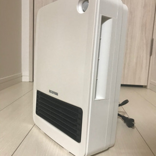 アイリスオーヤマ 人感センサー付き セラミックファンヒーター の画像
