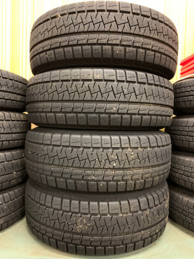 　スタッドレスタイヤ　195/65R15 5穴　(ガレージ内保管) 10km圏内無料配送