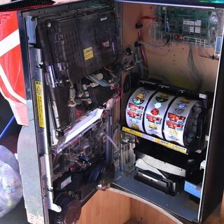 【入手困難】★パチスロウルトラセブンKC★オッケー★ ウルトラシリーズ★動作良好★美品★実機★パチンコ★スロット★の画像