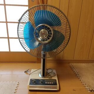 レトロ扇風機 HITACHI 値段交渉可能