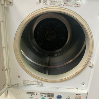 あげます　掲載2月10日まで　2010年製　乾燥機　の画像