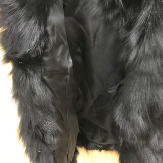 店頭販売済　🎍～新春セール～🎍❣❣FOX　毛皮　ジャケット　ブラック　ファー❣❣の画像