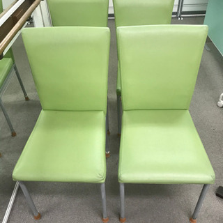 椅子　4脚　500円