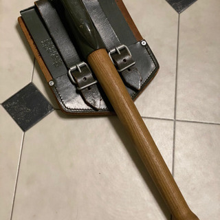 ドイツ BW(連邦軍) 60's 野戦用折り畳みスコップ/二つ折り仕様/キャリング・ケース付き/実物・未使用の画像