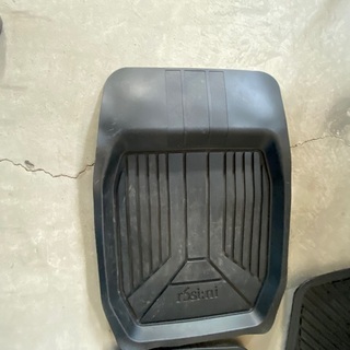 車のフロアマット