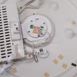 東芝・72W型リモコン付き蛍光灯器具☆電球無しの画像