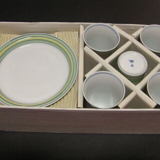 京焼　西山窯　白磁　ぐい飲みと小皿5客セット　新品未使用の画像