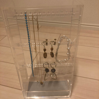 2月21日、22日限定！アクセサリーケース（アクセサリーは付いて...