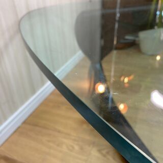 A0008　処分セール50%！2月４日で締め切ります！ カード利用可能　イサムノグチ　コーヒーテーブル　正規品　ガラス厚さ16㎜　ガラステーブル　送料B　家具　プラクラ南9条店A