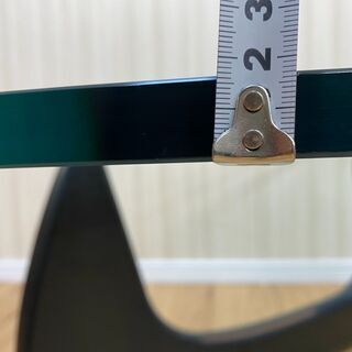A0008　処分セール50%！2月４日で締め切ります！ カード利用可能　イサムノグチ　コーヒーテーブル　正規品　ガラス厚さ16㎜　ガラステーブル　送料B　家具　プラクラ南9条店A