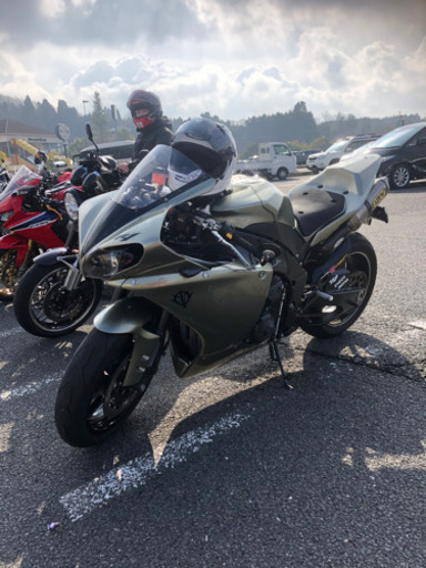 YAMAHA YZF-R1 逆輸入車