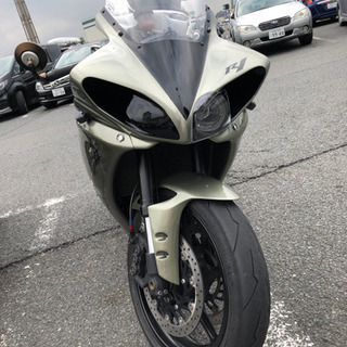 YAMAHA YZF-R1 逆輸入車の画像