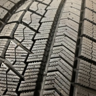 新品同様の溝！★VRX　185/70R14　2017年製造　2本のみ　ブリザック　ブリヂストンの画像
