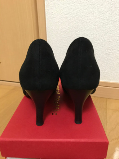 レディース　靴　パンプス　黒