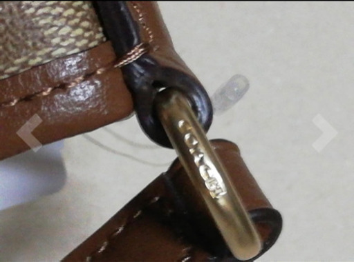 COACH 新品ショルダーバッグ