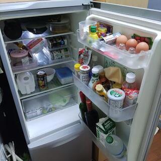 冷蔵庫の画像