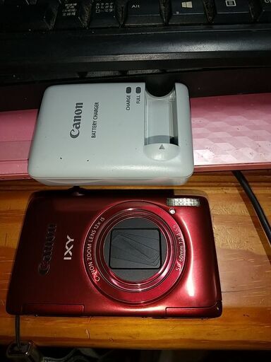 Canon IXY51S デジカメ