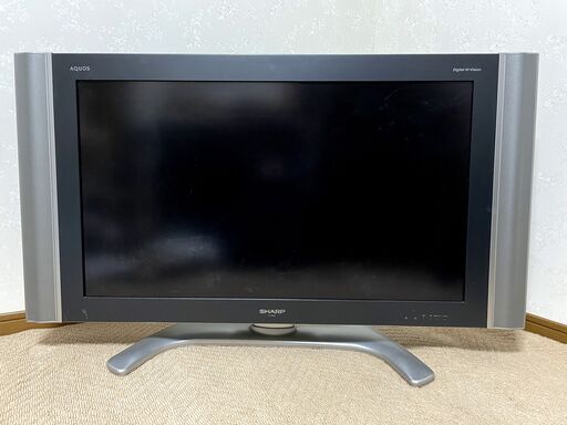 液晶テレビ　37インチ　2006年製　SHARP　AQUOS