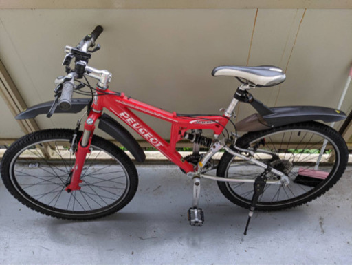 自転車　プジョー　マジで美品　生産終了　かなり美品。マウンテンバイク赤