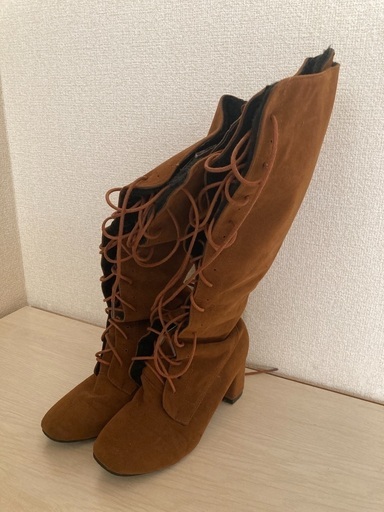 冬物 紐ブーツ