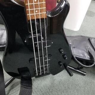 【Blackで決まり！弾きまくれ♪】FERNANDES フェルナンデス■ベースギターの画像