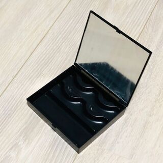  EMODAつけまつげケース(エモダミラー付きケース )新品の画像